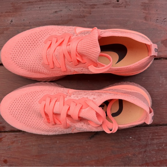 Nike Coral Athletic Sneakers with Breathable Knit Fabric - Picture 4 of 4